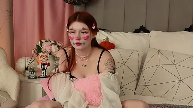 AlyssFrost live cam