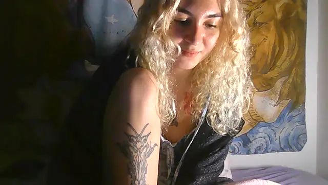 Apofenia live cam