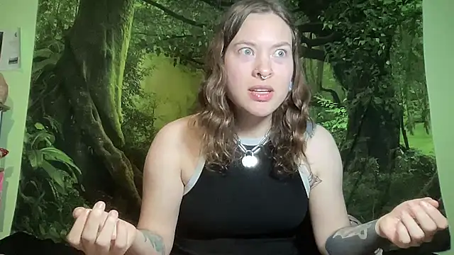Wood_Elf live cam preview
