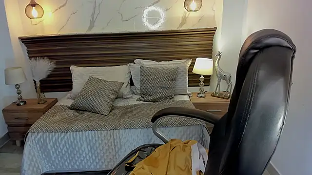 Rubi_Monroe