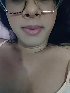 Rashell-Zepol live cam preview