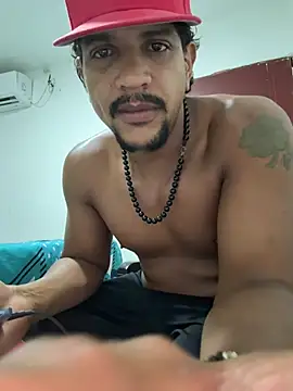 bigdick211292 on Stripchat