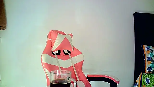 carmen14 live cam on StripChat
