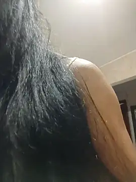 Rashell-Zepol live cam on StripChat