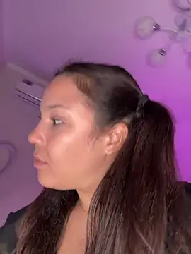 LushBySofa live sex cam