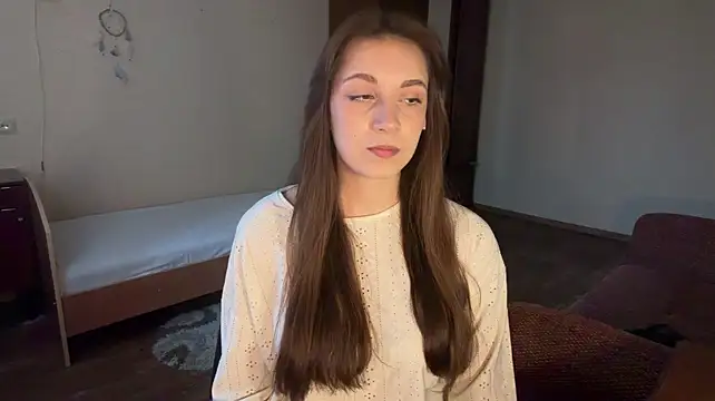 cortneymontaluo's live room