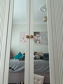 -GLARE- live cam