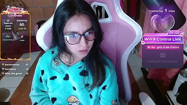 Maggie_Fox3 live cam on StripChat