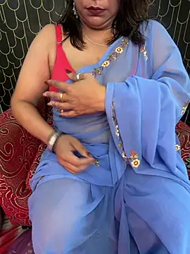 V-Hot-Kavita