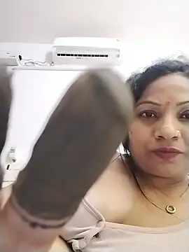 Cute-Janvi20 live cam on StripChat