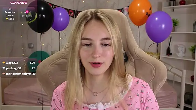 Shy_Polly