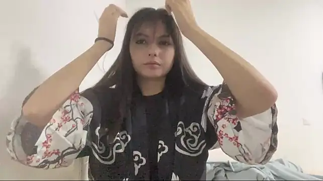 LuellaSerpas webcam