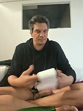 twitshe webcam