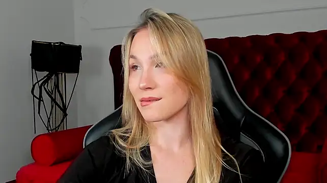 ElaraVoltage