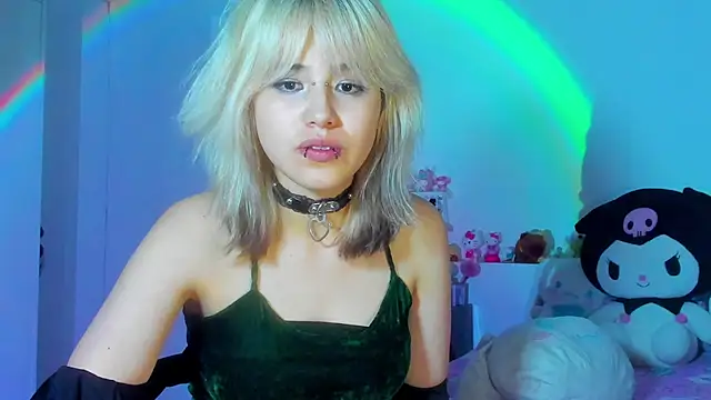 Akane-Mou live cam on StripChat