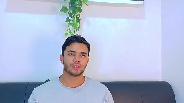 TylerWest_ live cam