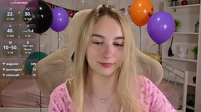 Shy_Polly webcam