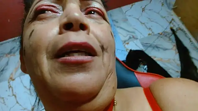 alina_maturehot