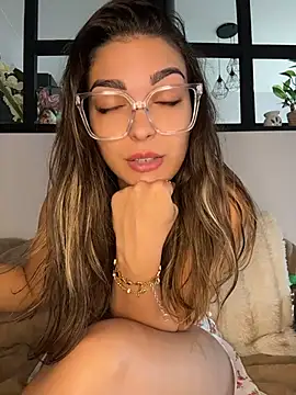 Ambre- live cam
