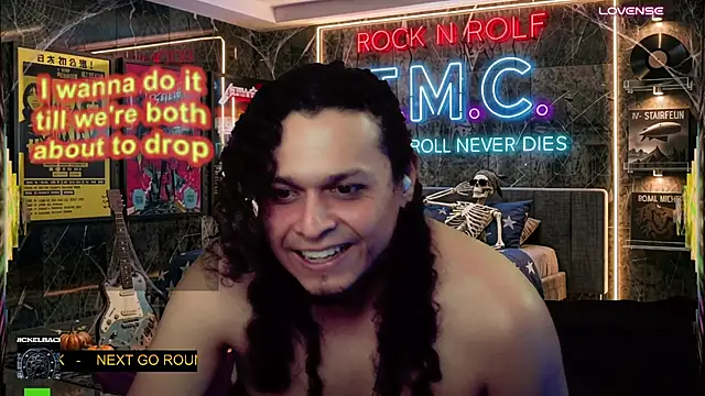 chino_roz webcam