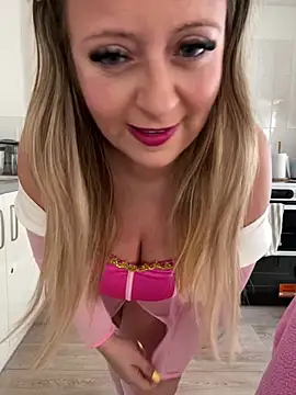 Poppyshaw_