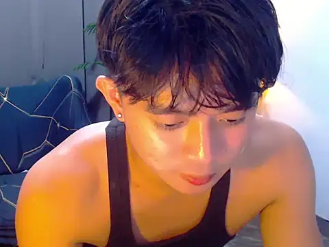 nautyboybrazeen_143 (M twink) - public cum