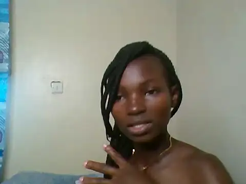 Petitedoll01