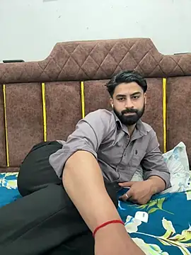 Royalboy_03 webcam model