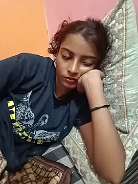 sexy_myraa webcam model