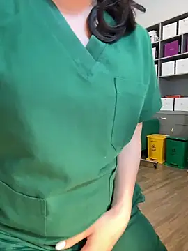 public_orgasm in webcam