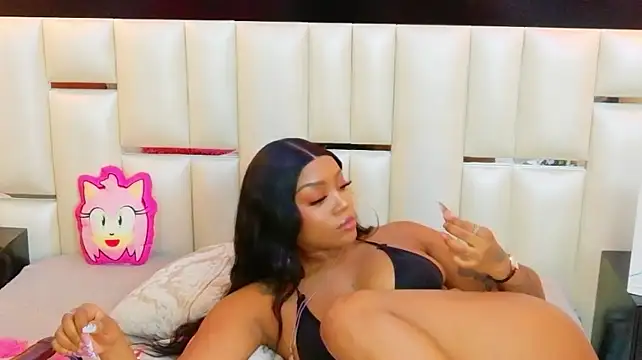 SalomeRestrepo live now