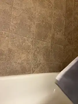 Islandmamita webcam model