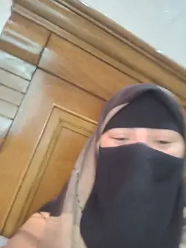 Bisan_sexy webcam model