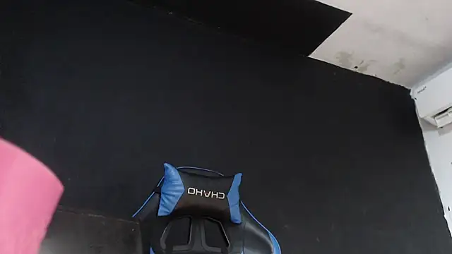 DickMasterfindom webcam