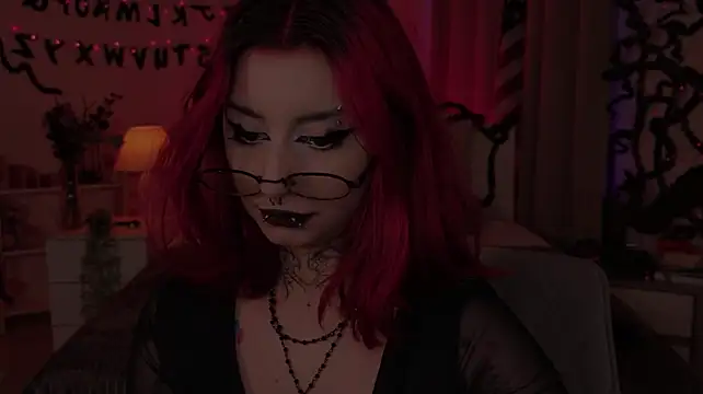 Mistress__Marcelline webcam