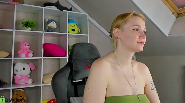 Jooyce_Howward preview