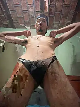 Bratid live sex cam