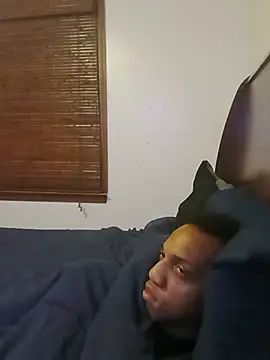 PriggishRubbish live sex cam