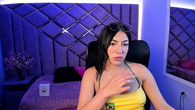 Poly_Sasha_