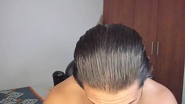 Pier_Simons live cam on StripChat