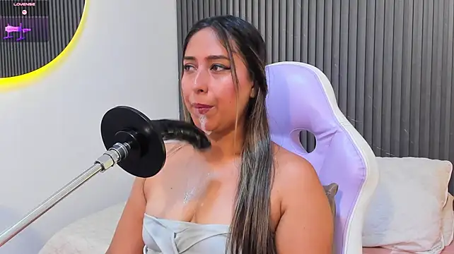 karola_cute_