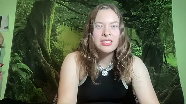 Wood_Elf live cam on StripChat