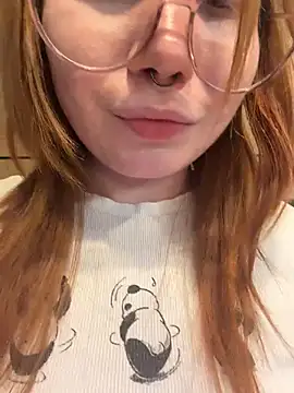 SlavicCandy webcam