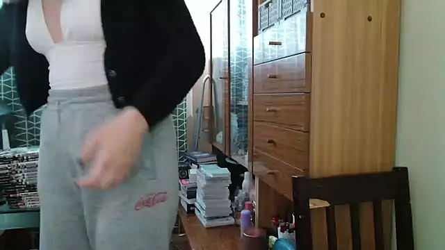 LooveELLYx webcam