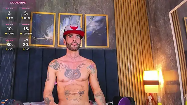 Lancelot_Benwick live cam on StripChat