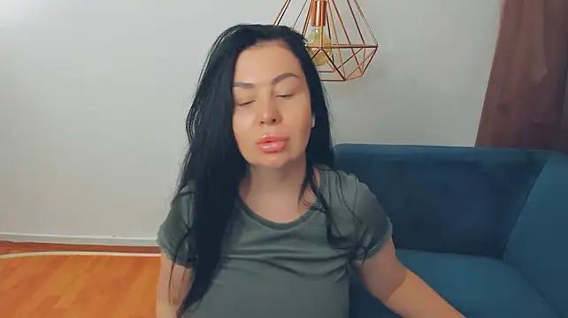 BrilliantGirll live sex cam