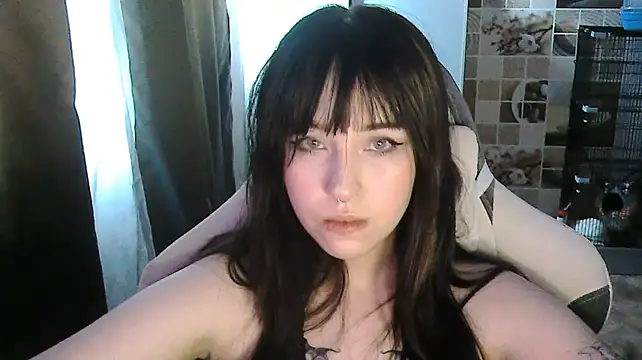 BodyEva live cam on StripChat