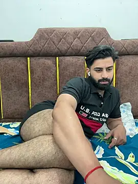 Royalboy_03 webcam model