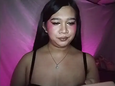 Luvcum143 live sex cam