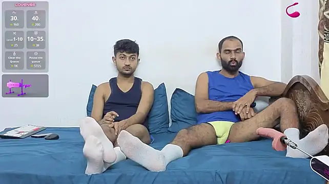 Webcam-Model DesiDaddyandSon